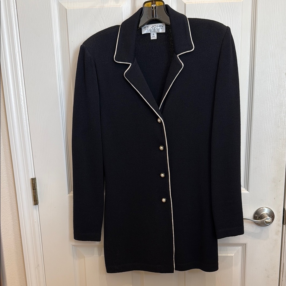St. John Black and White Blazer with Classic Design